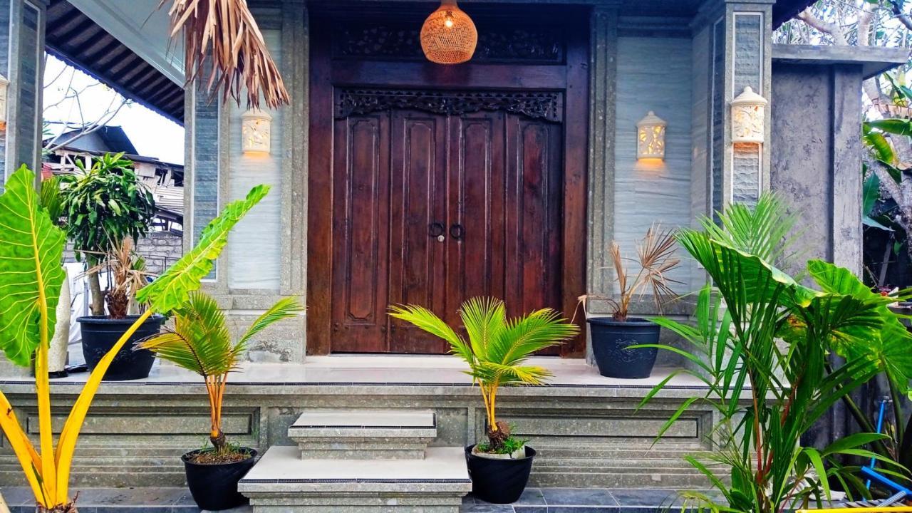 Wisma tamu Regina
